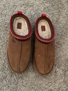 UGG Men’s Chestnut Suede Slip-On Clog with Red Trim